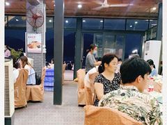 大堂-鹏城人家海鲜酒家·23年老字号(较场尾店)