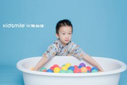 -小鬼当佳儿童摄影(河北保定店)