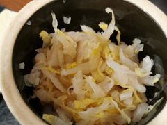 酸菜-小窝头炭火铜锅