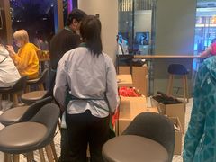 等位区-星巴克(三亚海棠湾国际免税城店)