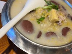 -小桃红·东北菜·春饼烤鸭(南阳湖街店)