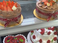 -花花卷卷·鲜食蛋糕(静安久光百货店)