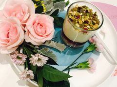 -MEET缘燕窝甜品&Tang's cake(华润万象城店)