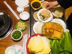 -洞庭洲·防空洞火锅·烧烤·铜锅涮肉(新百广场店)