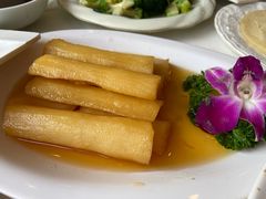 -鑫巴蜀小镇 · 水煮鱼专研店(玉桥店)