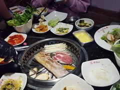 -木槿花韩式炭烤·熟成肉工坊(孙文东路店)