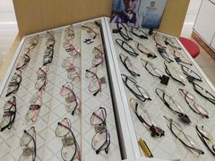 -独秀眼镜(潜阳路一中店)