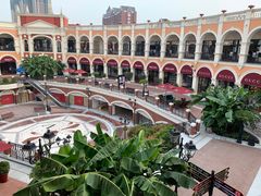 -佛罗伦萨小镇广佛名品奥特莱斯(疏港路店)