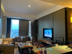 -广州天河希尔顿酒店