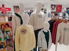 -优衣库(重庆星光时代广场店)