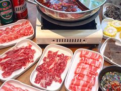 -天成·潮州牛肉脆肉鱼生蚝自助火锅