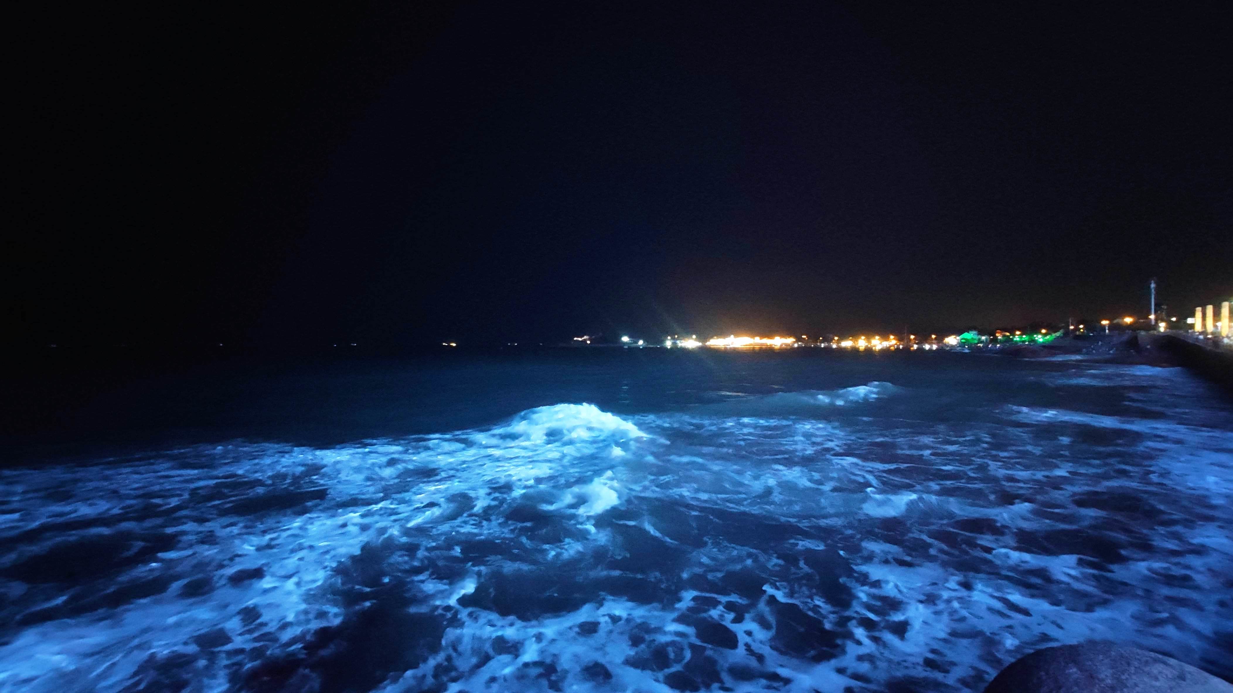 青岛Ⅰ海天中心灯光秀