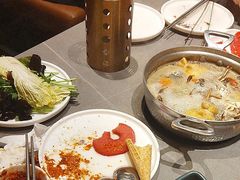 -黑金·寻焰自助百汇·烤肉·火锅(中街店)