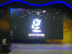 -星 Live House