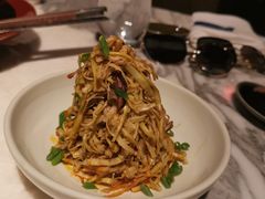 天目笋干炝双菇-湖滨28中餐厅·西湖宴·杭州君悦酒店