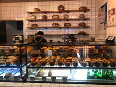 面包甜点陈列柜-81BAKERY(大学路店)
