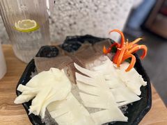 -三人行骨头王火锅(长寿店)
