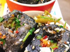 -黑色经典·长沙臭豆腐(粤华路店)