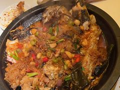 -鸣记脆皮烤鱼·海鲜烤鱼(三八广场店)