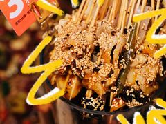 -何师烧烤Pro ·江湖川菜·小龙虾·精酿(太古里旗舰店)