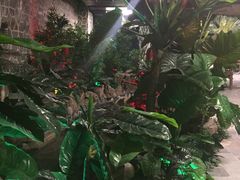 -泉城欧乐堡戏水湾艺术养生温泉