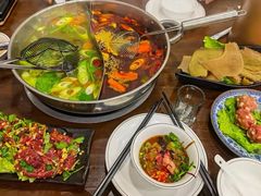 -乡土黄·鲜牛肉火锅·小龙虾(兴业街店)