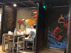 -龙巢盱眙龙虾·牛蛙·烧烤宵夜(八卦岭店)
