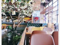 -山有花啡餐厅(常营总店)
