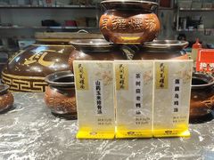 -大胡同天津菜·海肠捞饭·津门皮皮虾锅贴一绝(西姜井店)