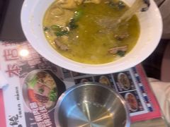 -大脸鸭记鸭血粉丝·小锅米线(水游城店)