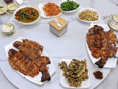 -望湖烤鱼