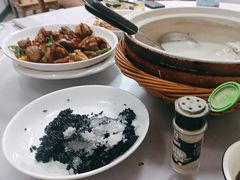 -天乐农家鱼头王(天目湖店)