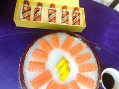 -老乡村美食农庄
