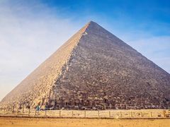 -吉萨金字塔群