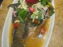-桥边小楼·手工云南菜·古城观景小楼