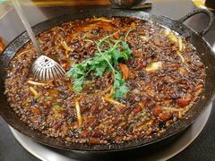 -鸿顺老铁锅美蛙鱼府(解放碑店)