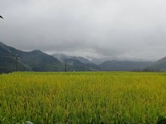 -天姥山