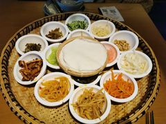 -包整·丝娃娃(一览甲秀楼风景店)