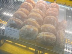 -85度C(生甜甜圈研究工坊·上海松江人民北路店)