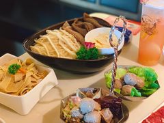-左庭右院鲜牛肉火锅(浦江欢乐颂店)