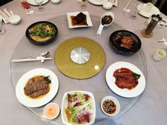 -御花园·粤菜·海鲜火锅(中山公园店)