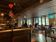 -Carbon莫卡哆·意大利复古集市餐厅(杭州大厦店)