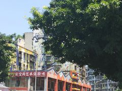 -黄桷坪涂鸦艺术街