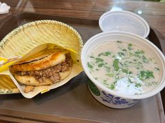 -穆得·老周家牛肉烧饼(普利街店)