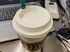 -星巴克臻选(上海中环广场2F店)