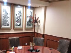 包厢-门框胡同百年卤煮(新街口店)