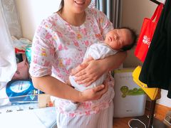 -爱的果实月嫂育婴师(世纪东方店)