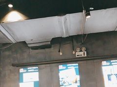 -YOGO优果密室逃脱(新佳丽广场店)