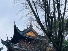 -龙华寺