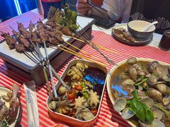 -金陵大勇烧烤·小龙虾·海鲜大咖(竹山路店)